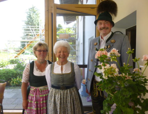 Herzlichen Glückwunsch an Anni Heinrich zum 80.Geburtstag